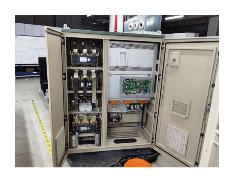 Integrated Design of Four-Quadrant LCL Filters and Power Devices