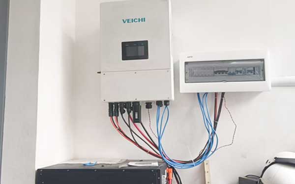 VHS Series 5kW Hybrid Residential Solar Energy Storage System in Ho Chi Minh, Vietnam