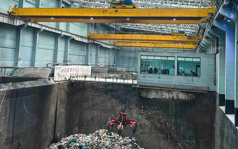 Automated Waste Crane System
