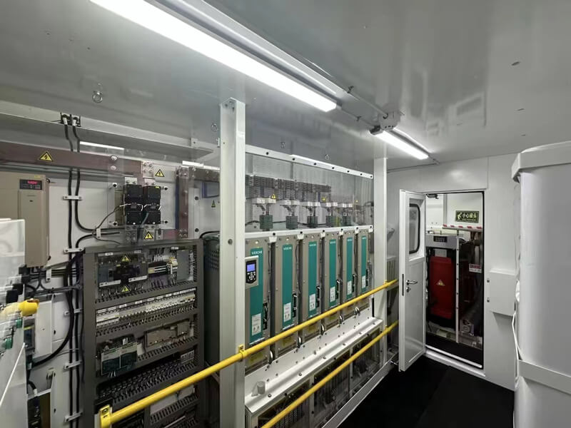 six paralleled AC800 series inverter modules